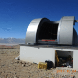 中国のチベットの5100mの高地に天体ドームの建設
